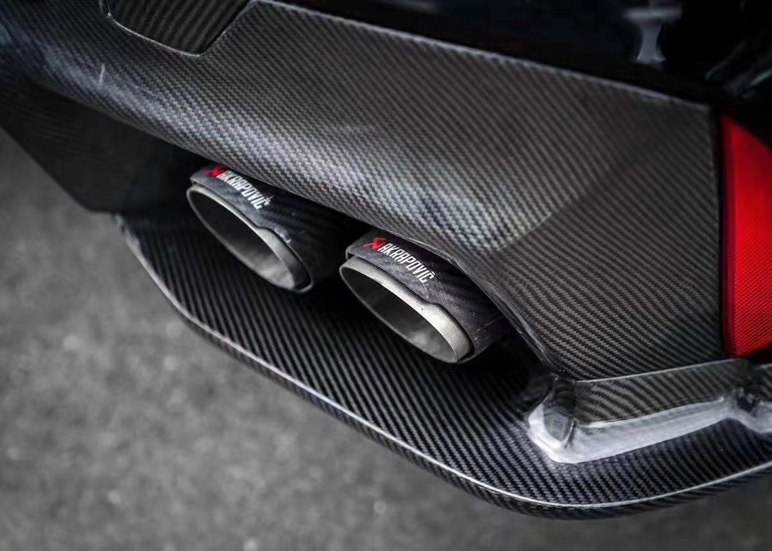 High Rigid ISO9001 Carbon Fiber Products OEM Motorcycle  Parts
