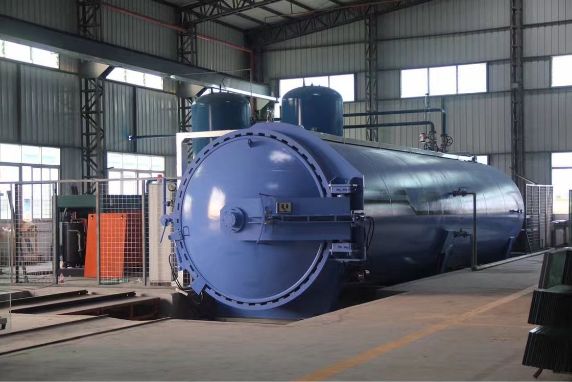 Rubber Vulcanized  Autoclave With Safety Interlock , Automatic Control,and is of high temperature and low pressure