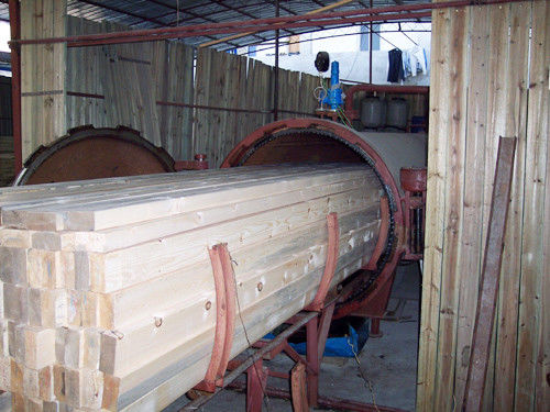Safety Chemical Wood Autoclave Machine For wood processing , High Pressure